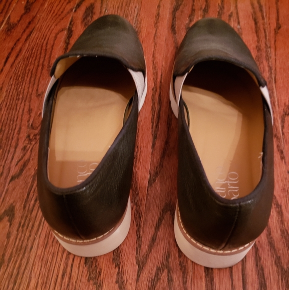 New Franco Sarto running shoe. - Picture 2 of 3